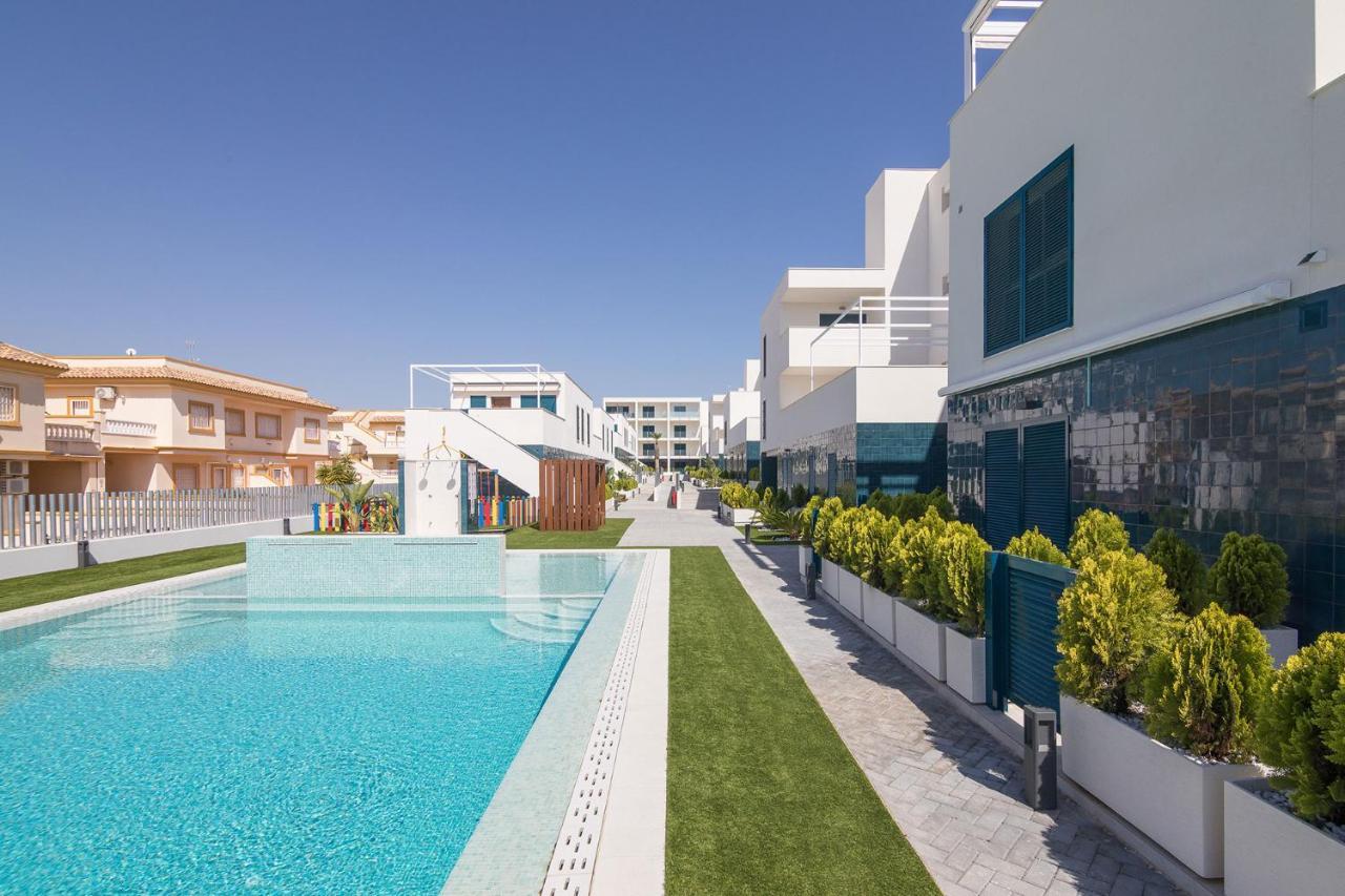 Ground Flor Apartament In Turquesa Del Mar, Playa Flamenca 오리후엘라 외부 사진